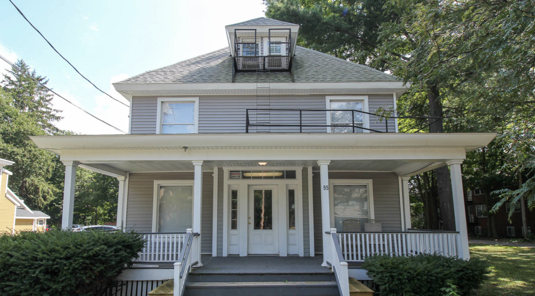 95 Tompkins Street, 4
